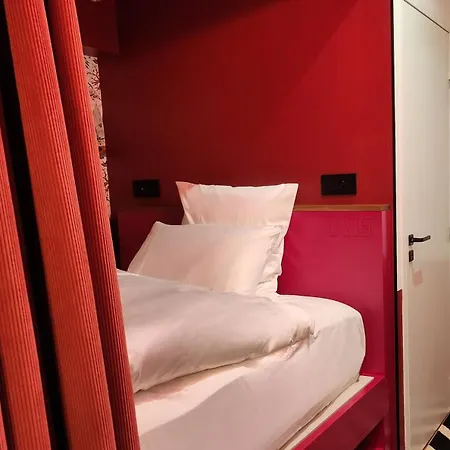 Labe Centre Gare Отель 4*