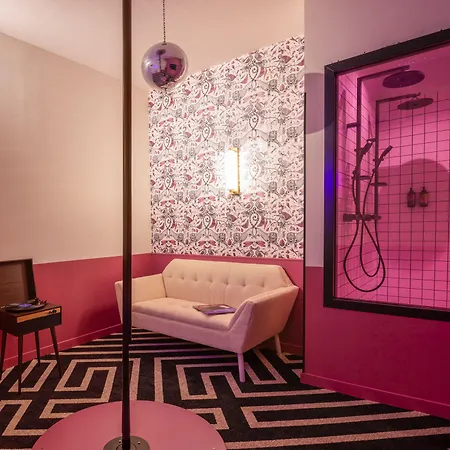 Hotel Labe Centre Gare 4*