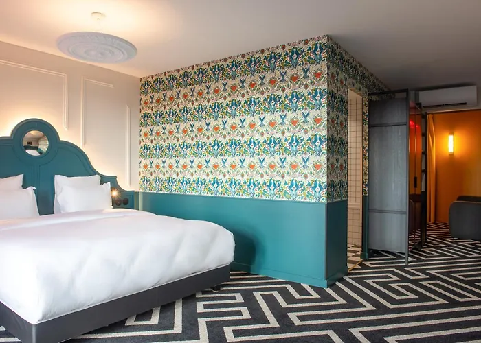 Labe Centre Gare 图尔