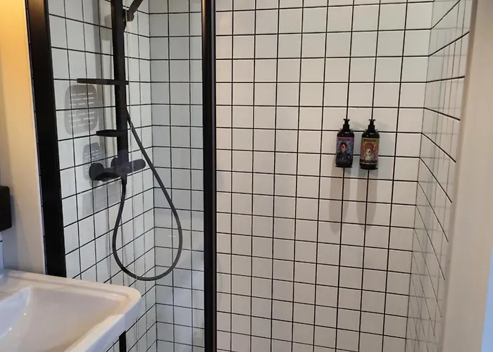 Labe Centre Gare מלון 4*